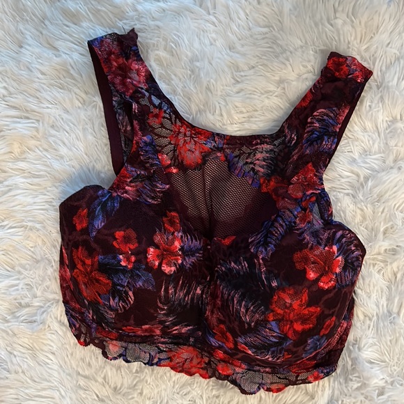 VICTORIAS SECRET PINK LACE BRALETTE MAROON SIZE S-DD - Picture 3 of 5